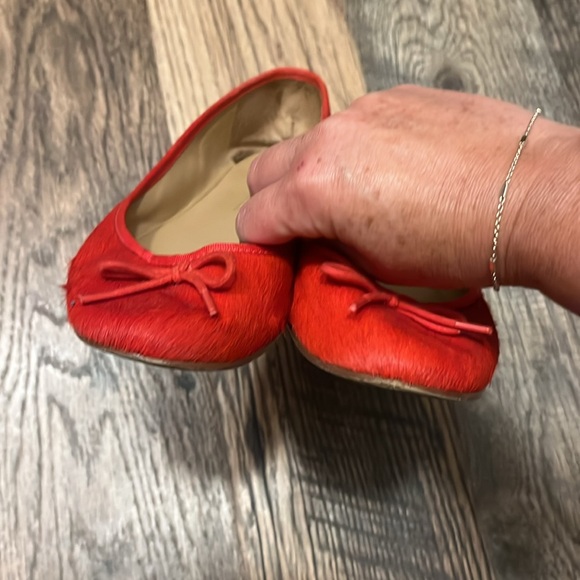 Red Banana Republic flat. Size 8 - Picture 3 of 3